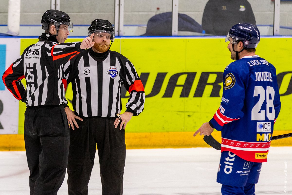 Referees not impressed with Matthew Boudens on Saturday night after being called for slashing and receiving 2 minutes 

#COYStars25