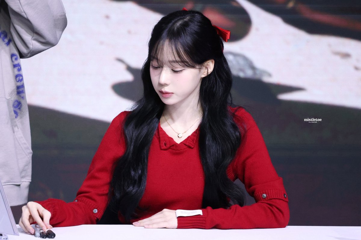 ハッピーウィンター 68165701_1l.jpg?v=1734111349