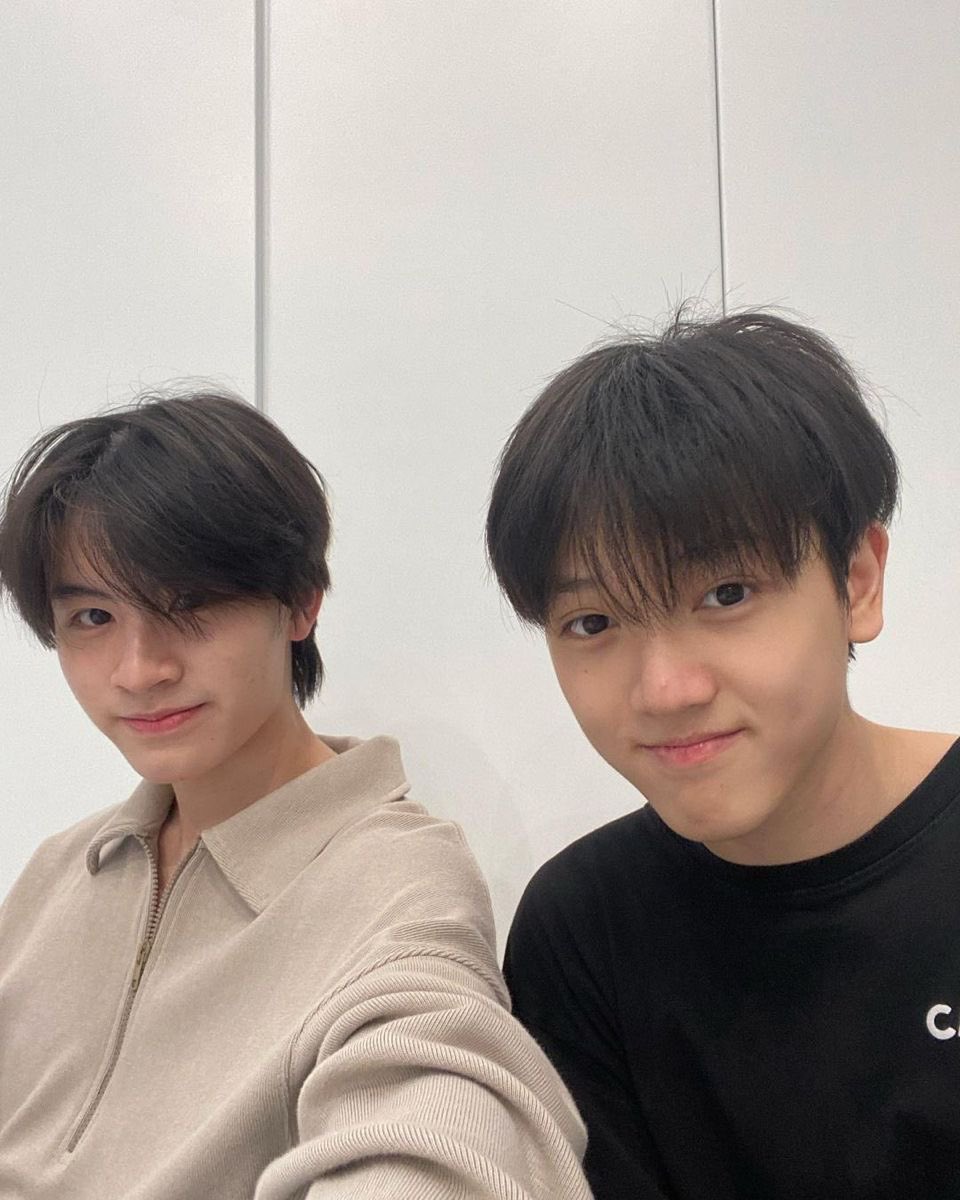 เง้ยยยยย นี่มัน!!!!! น้องเอเอน้องชีสคู่หู่ไข่เจียวในตำนาน คิดถึมจังลูก อยู่ด้วยกันแล้วดูนุ่มฟูไปหมด