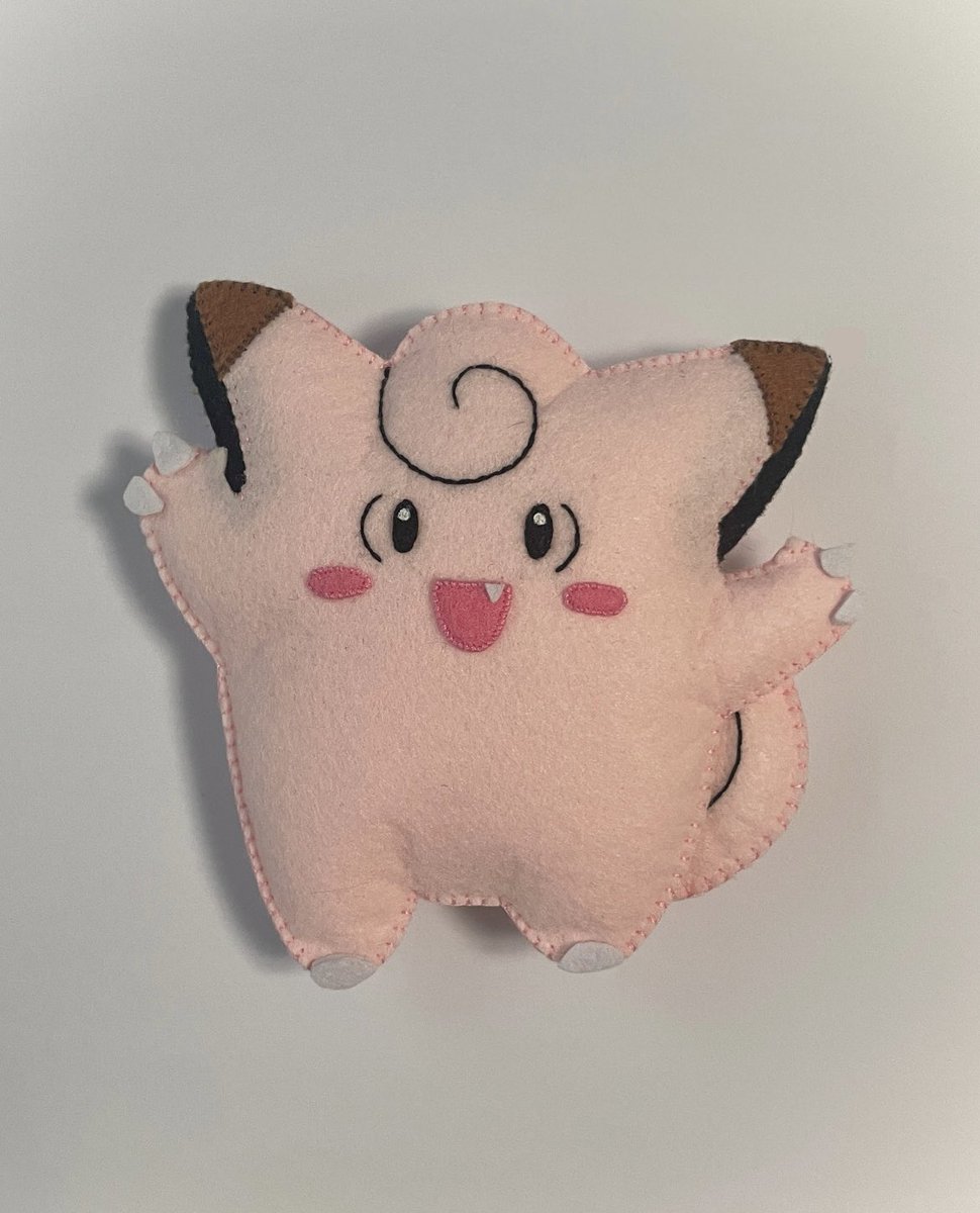 웁스님 tweet media