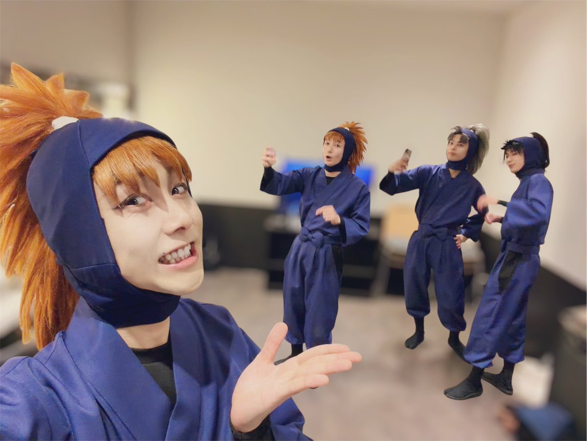 kuge_kyohei's tweet photo. 五年生単独ライブ、幕が上がりました。足を運んでくださいました皆様、ご視聴くださいました皆様、本当にありがとうございました。歴史の重みと皆様の愛に、心底震えました。胸、いっぱいです。あー楽しかった。カッコよかったでしょ、彼ら。無防備な彼らはねぇ、ちょー可愛いんだから。
#忍ミュ #五単 https://t.co/HsyUk6yRAM