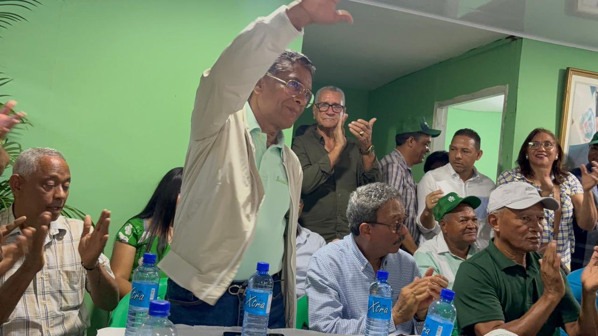 El pueblo viene observando a los funcionarios de este gobierno del PRM. La corrupción brota por todas las instituciones , parece que se aprovechan,  porque no tienen posibilidades de retener el poder <a href="/FPcomunica/">@Fuerza del Pueblo (FP)</a> <a href="/LeonelFernandez/">Leonel Fernández</a> <a href="/PLDenlinea/">PLD</a> <a href="/elnuevodiariord/">El Nuevo Diario</a> <a href="/fpcomunicaeuro/">Fuerza Del Pueblo - Europa</a>