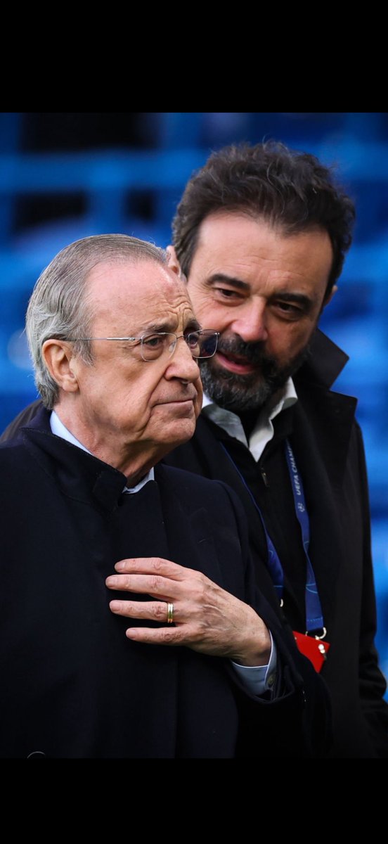 🚨Le Real Madrid est en crise

Les dirigeants madrilènes sont bien conscients en interne que la situation est plus complexe que les 4 points qui nous séparent du leader Catalan..

Les 18 derniers mois ont montrés les lacunes de l’effectif au niveau structurel mais également