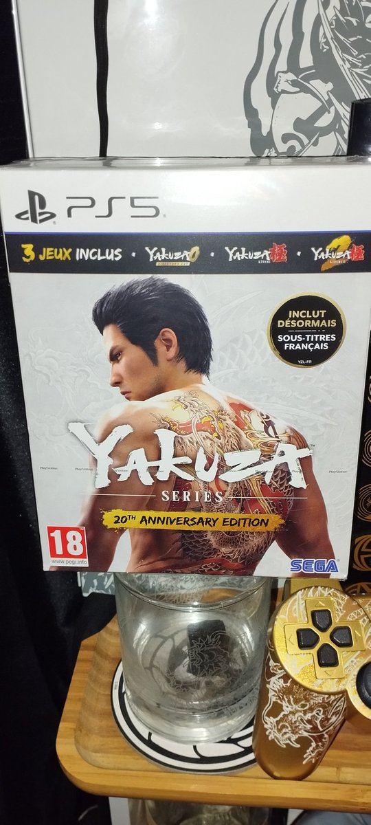 pokegamesland's tweet photo. Aujourd'hui on fête les 20 ans d'une des saga de mon cœur. 🥹
#Yakuza #LikeADragon #RGGS #RGG #Yakuza20th https://t.co/4VJgCOIOow