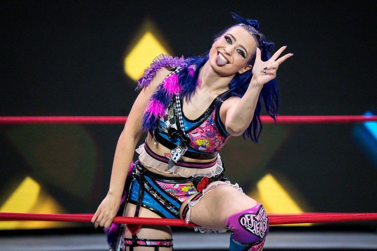 DennyHamlin101's tweet image. Happy Birthday!!! 🎂 to the amazingly talented @BillieStarkz Congratulations on the big 21!!! The future is extremely bright and I see many world titles in your future!! Signed your biggest fan from Australia!! 🦘 #Billiestarkz #spacejesus #AEW #RingOfHonor #ROH