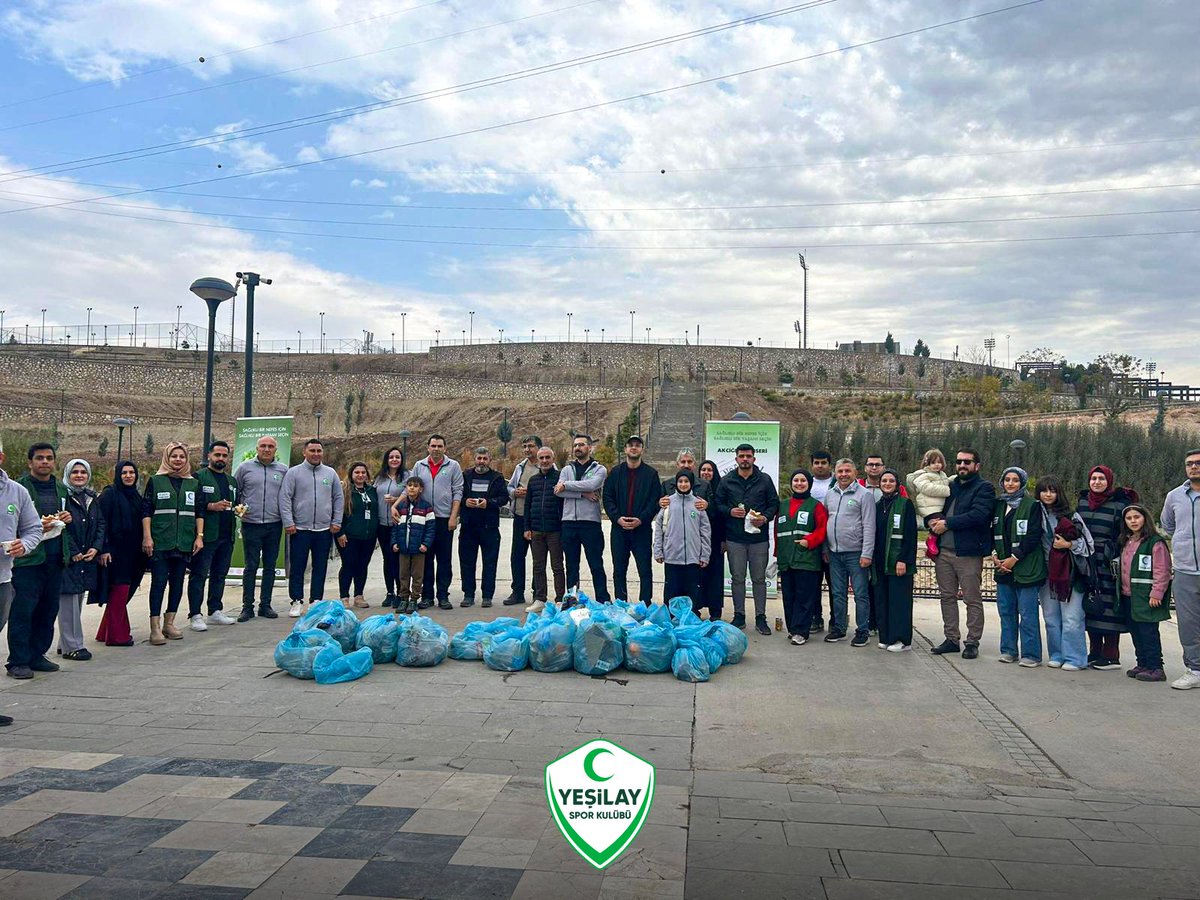 Adıyaman’da, 1–30 Kasım Akciğer Kanseri Farkındalık Ayı kapsamında anlamlı bir etkinliğe imza attık!

Yeşilay Adıyaman Şubesi ve Yeşilay Adıyaman Spor Kulübü iş birliğiyle “Herkesin sağlıklı bir nefes alma hakkı var” sloganıyla düzenlenen yürüyüş ve çevre temizliği etkinliği,