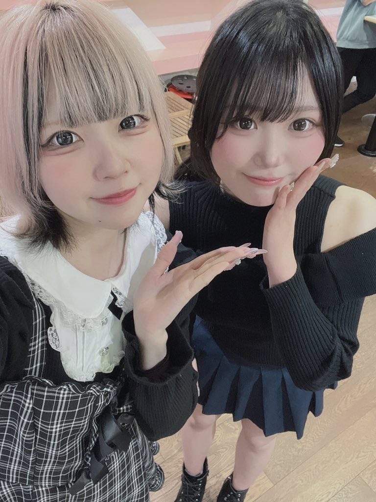 平日チェキ会ありがとうございました❕❕🥰 明日はないんの日であえる