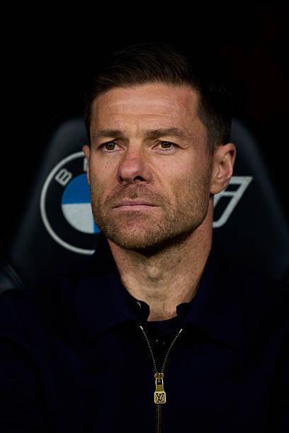 MarioHurtadoRM's tweet image. Si te echan el miércoles Xabi Alonso ten cojones y di el nombre de todos esos jugadores que te están haciendo la cama, esos mismos jugadores que no quieren correr, que no quieren ver videos, suelta toda la mierda, desde aquí te apoyo a que te vayas pero por lo menos con un poco…