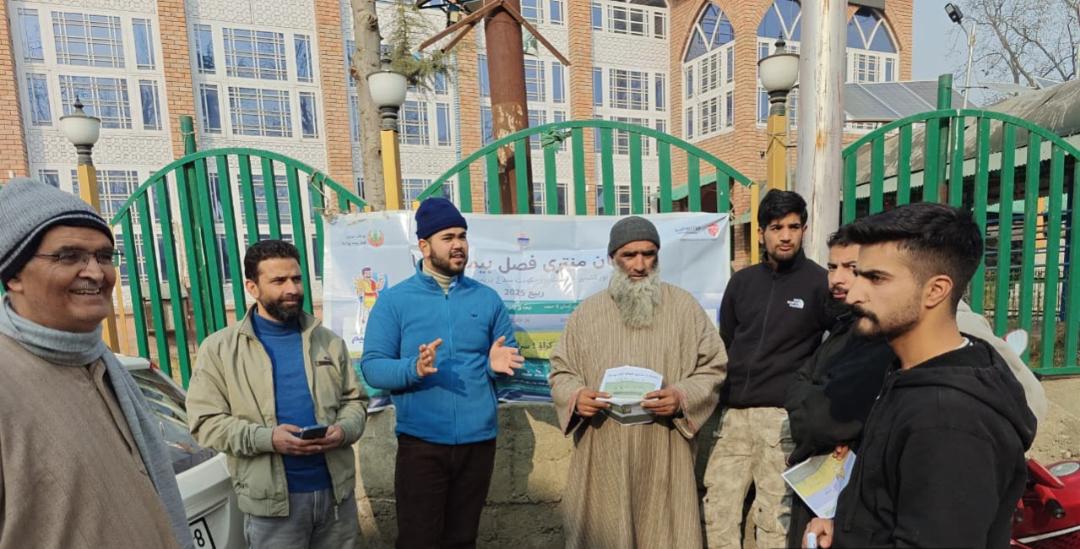 Kshema_Suraksha's tweet image. Under #CropInsuranceWeek, Kshema General Insurance conducted awareness programmes across Anantnag district, Jammu &amp;amp; Kashmir.  

We reached over 500 farmers to strengthen their awareness and trust in crop insurance as they gathered to learn more about @pmfby 

#PMFBY #Rabi2025
