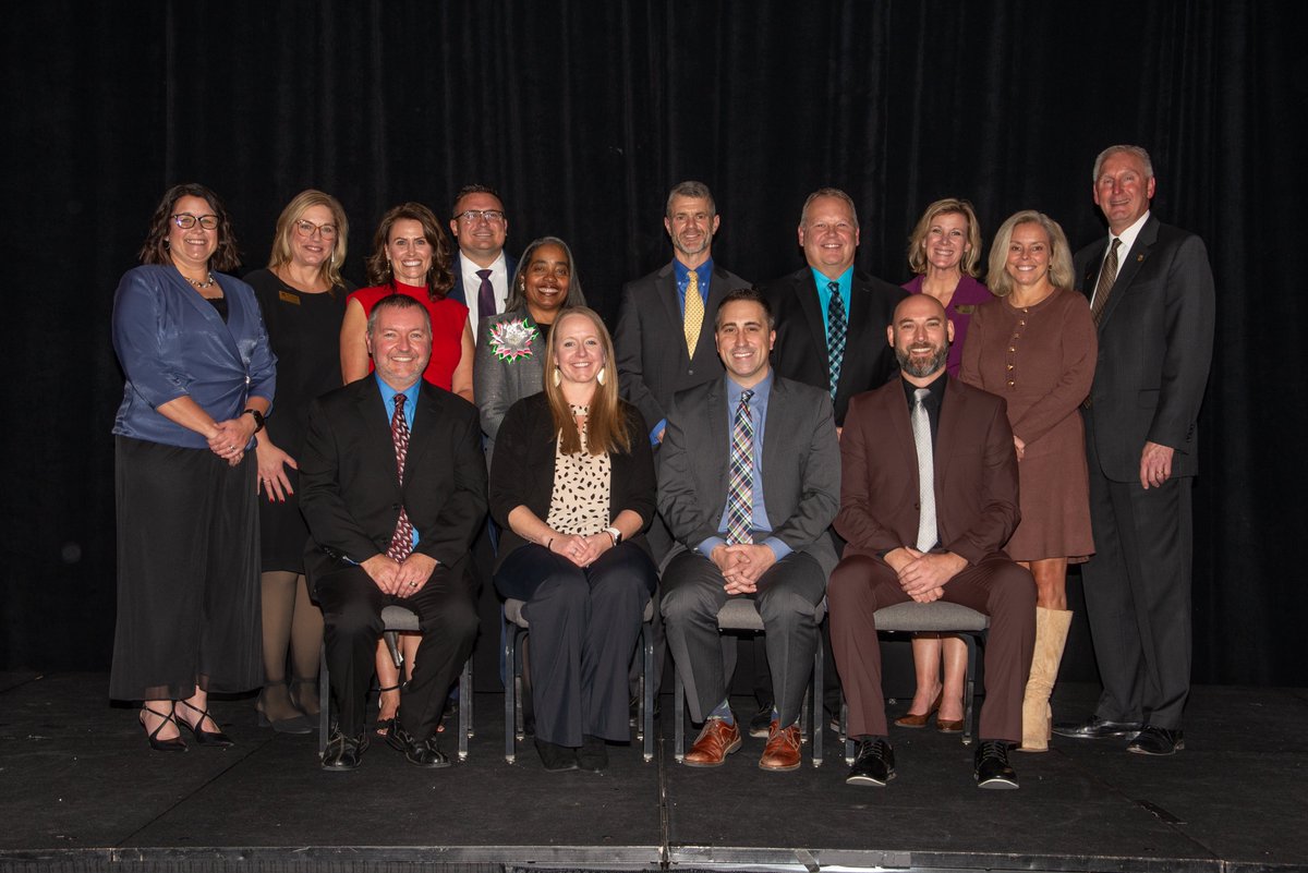 perrytwpschools's tweet photo. Mrs. Amy Boone, Principal at Southport High School has been named District 7 High School Principal of the Year by the Indiana Association of School Principals (IASP). Her heart for kids, steady leadership, and dedication to the Southport community show up every single day.

We’re lucky to have her leading the Cardinal family. Join us in celebrating and congratulating Mrs. Boone on this well-deserved honor! ❤️🎓👏

A huge thanks to @Lifetouch for capturing these photos!