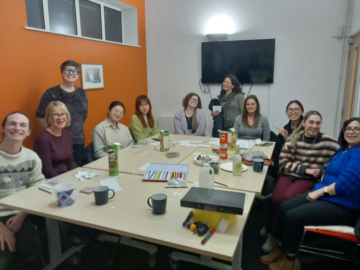 Fall into Place tweet media