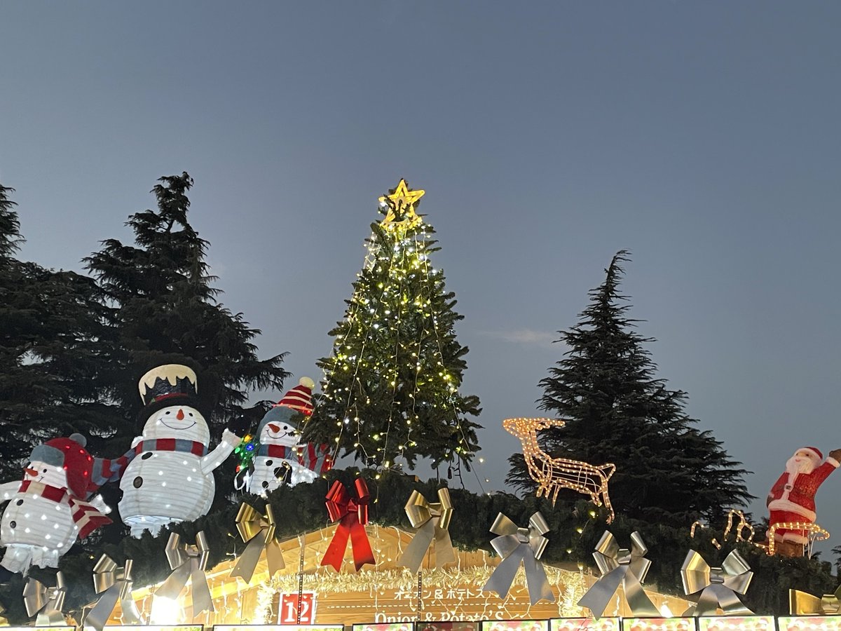 univers_stella's tweet photo. クリスマス🎄とおでん🍢 https://t.co/wPPeFq74O4