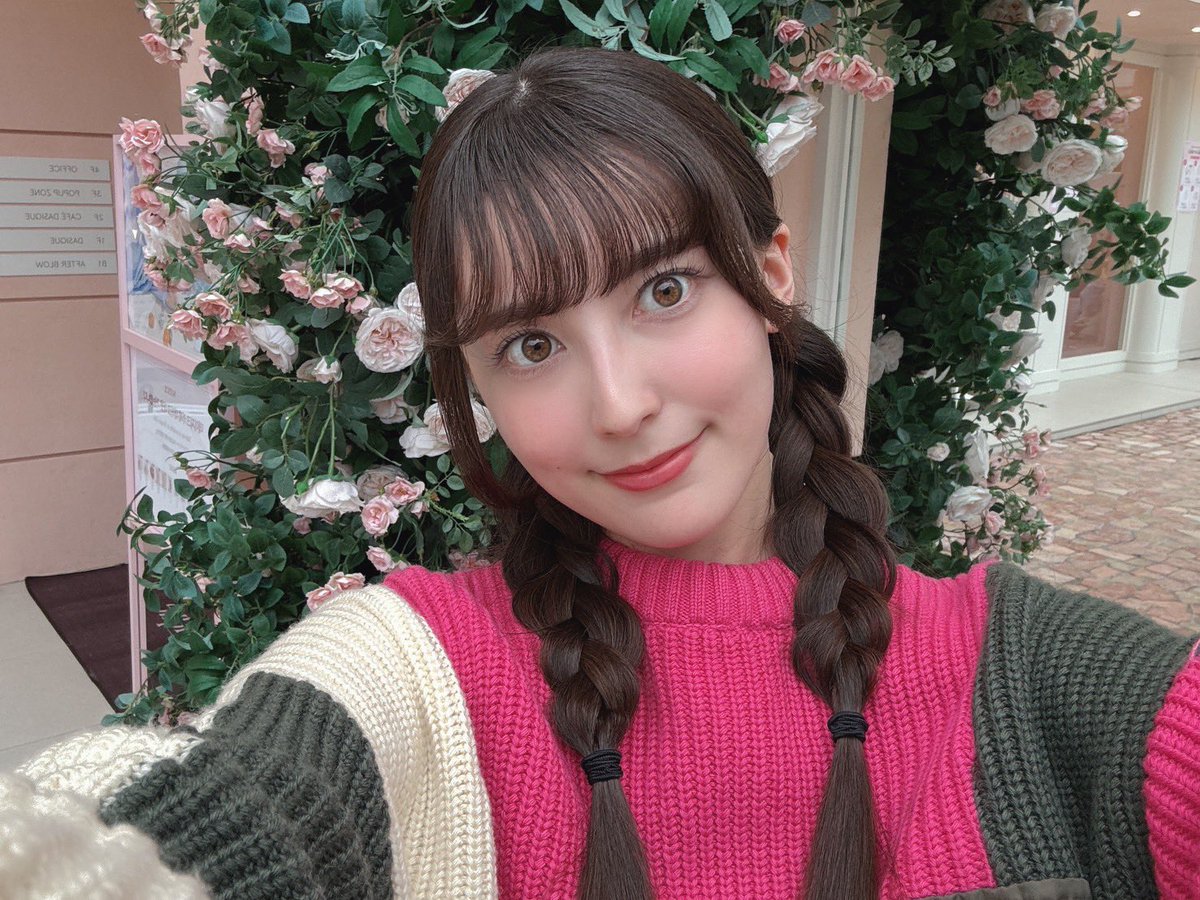10月に初めて行った韓国でのVlogが公開されました！🫰

만나서 반가워요💖
↑次に行った時は完璧に言えるもん💪

#ぺいつべ