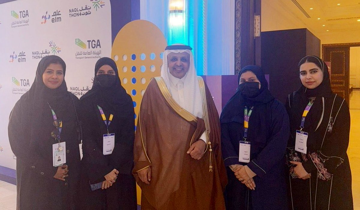 بكل فخر نعلن مشاركة فريق Port Pioneers من #كلية_الدراسات_البحرية في تحدي النقل 4 وتأهله ضمن أفضل 40 فريقًا من أصل 224 فريقًا، بمشروع Red Sea EchoGuard لرصد التلوث البحري وحماية البحر الأحمر فريق متميز من طالبات الكلية قدمن ابتكارًا يعكس قدرتهن على المنافسة وصناعة الحلول المستدامة