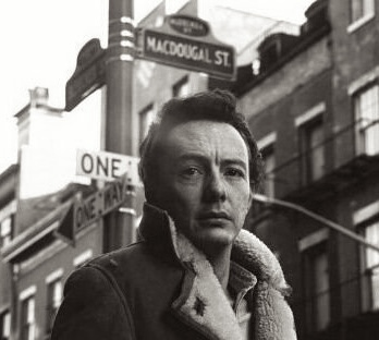 パイドパイパーハウス🎵 Love not war ☮️ Peace on