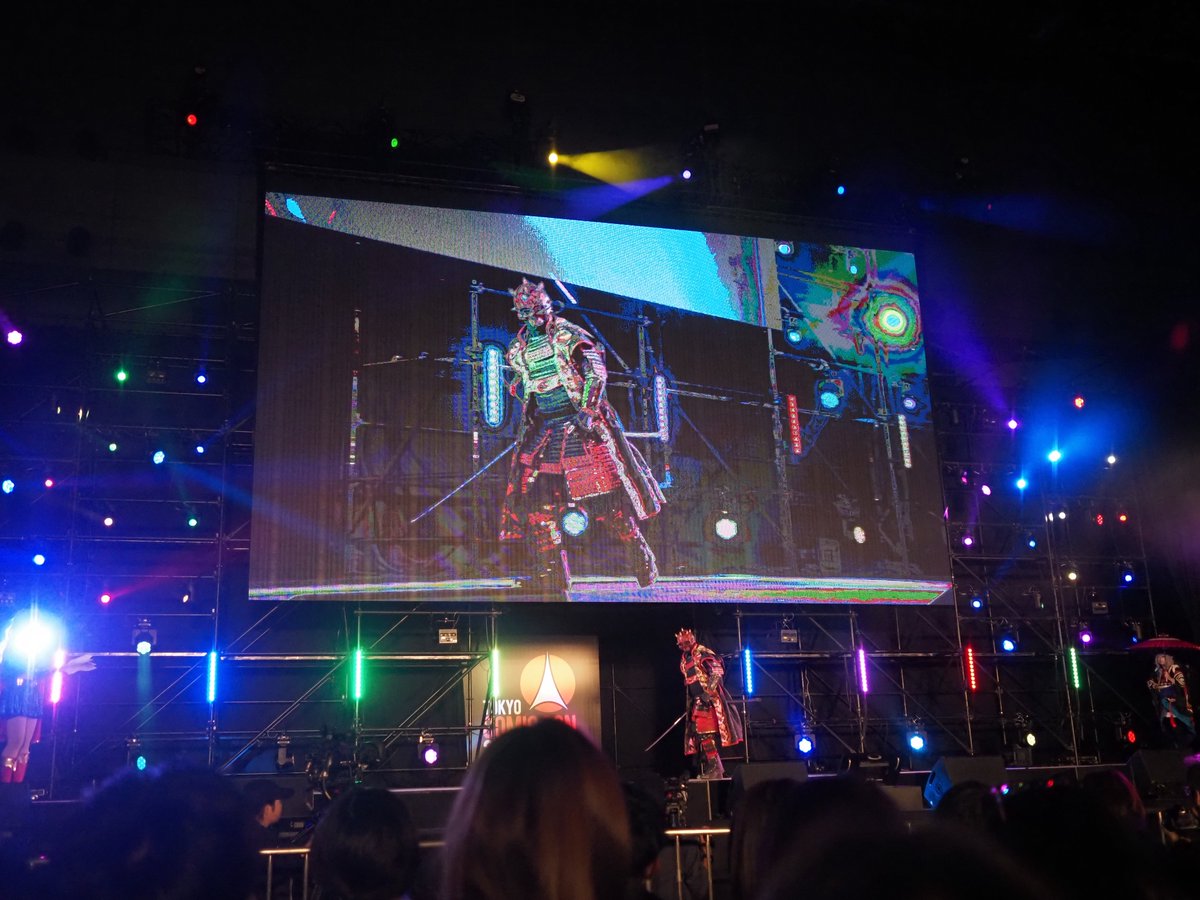 H2Japan's tweet photo. 【 東京コミコン 2025 】 速報
お写真データいただきました!
撮影ありがとうございます
撮影: 唯那様@yuinakigkig
貴重なステージ写真!めちゃくちゃ嬉しい!
刀匠: @ShinnjouEi
甲冑師: @aaumXx3U0qd8GJw
#東京コミコン2025
#TCC2025
#コミコンコスプレ
#サムライスターウォーズ
#SamuraiSW https://t.co/W4UmFM3Fx0