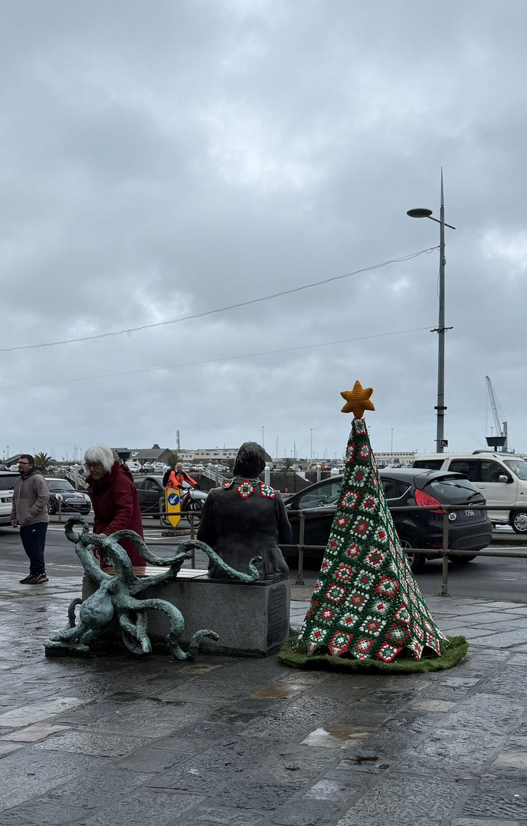 Di Mitchell tweet media