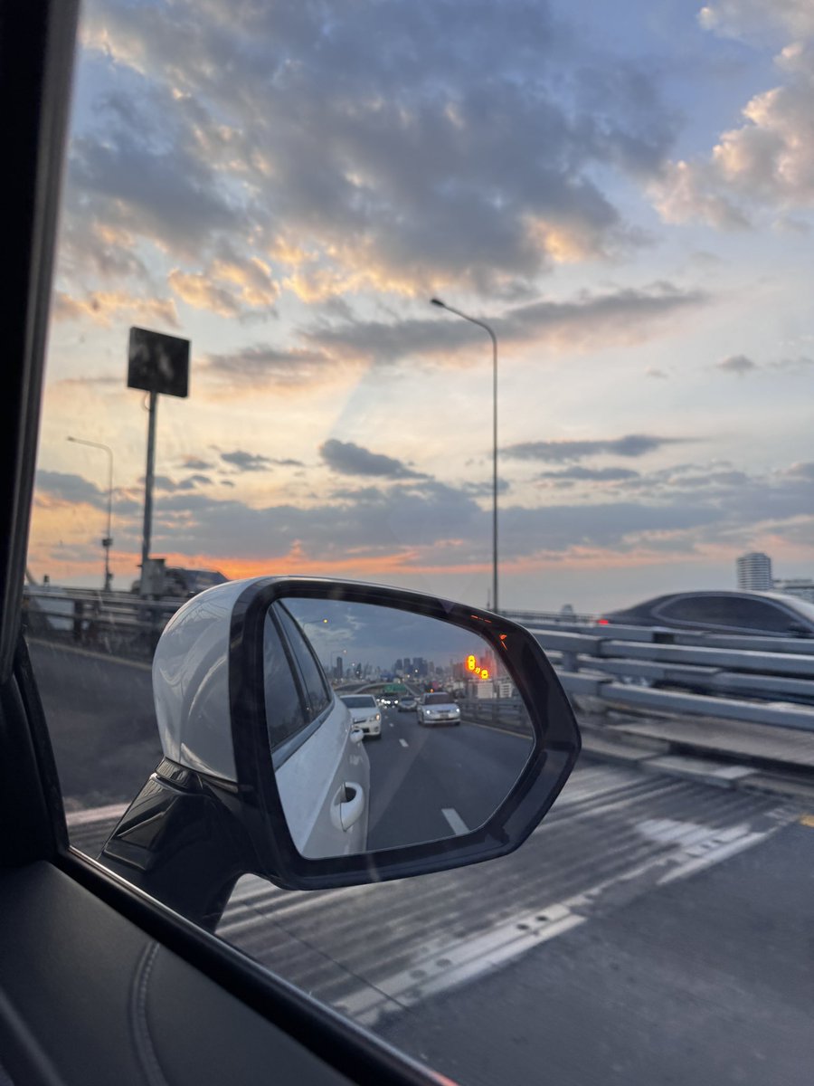 ginnynatnicha's tweet image. 