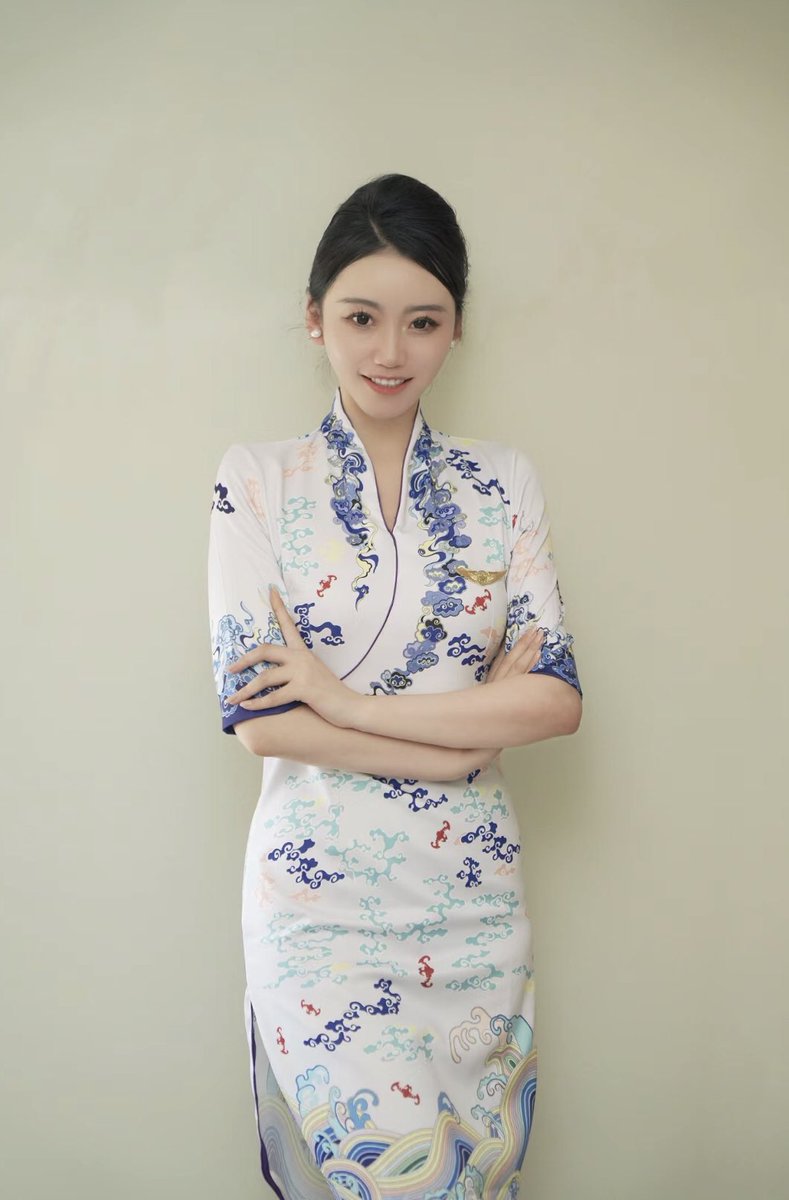 moxin660's tweet image. 跟我们一起飞航班吧，让我们伺候你
   v：moxin660