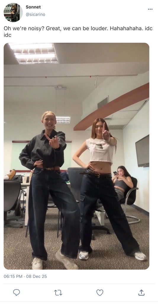 cgsaurus's tweet image. 609