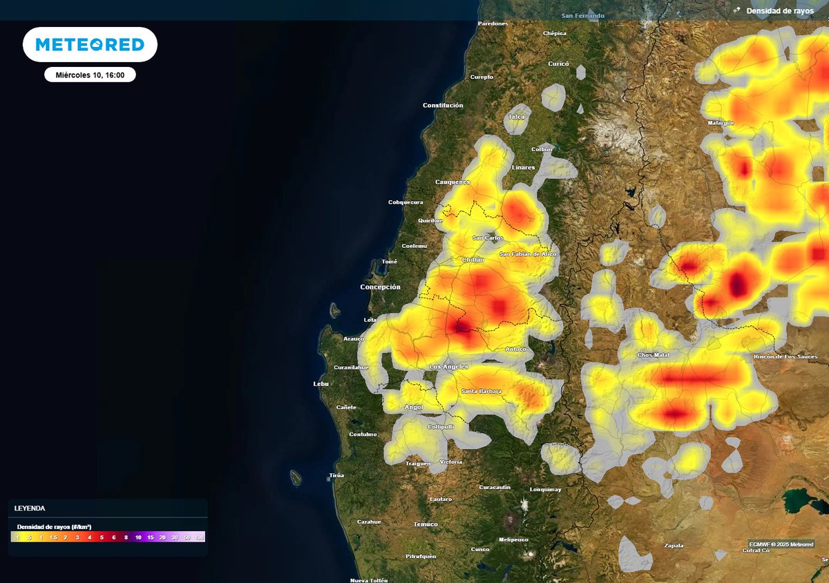 #TropiChile

Ya no sólo en Concepción se ve calor, lluvias y tormentas en el mismo día. 

Esta primera parte de la semana, será de altas temperaturas, rayos, truenos, chubascos y granizo en varios sectores del centro sur del país.

--------------------
Imagen: <a href="/meteoredcl/">Meteored Chile</a>