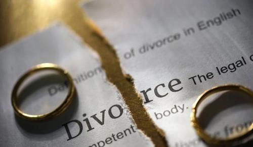 reallegalwiki's tweet image. The MP High Court upheld a Family Court’s divorce decree granted to a husband based on photographs showing the wife committing adultery, even though no Sec 65B Certificate under the Indian Evidence Act was filed.

Read Details: legalwiki.co/article/mp-hig… 

#Section65B #legalwiki