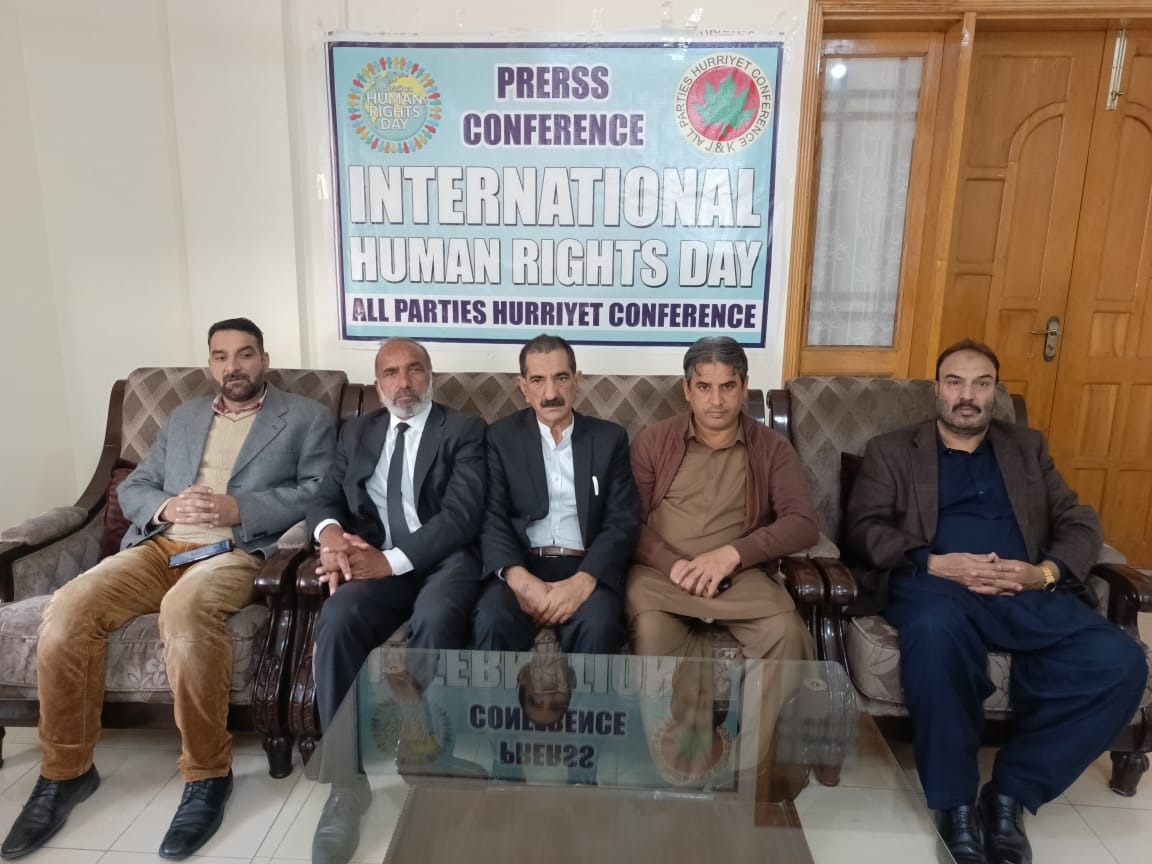 aphcjkofficial's tweet photo. APHC announces Human Rights Day rally in Kotli on Dec 10. Join the march from Aabshar Chowk to Shaheed Chowk to stand for justice and raise the voices for the oppressed people of IIOJK. https://t.co/wzq5kujikD