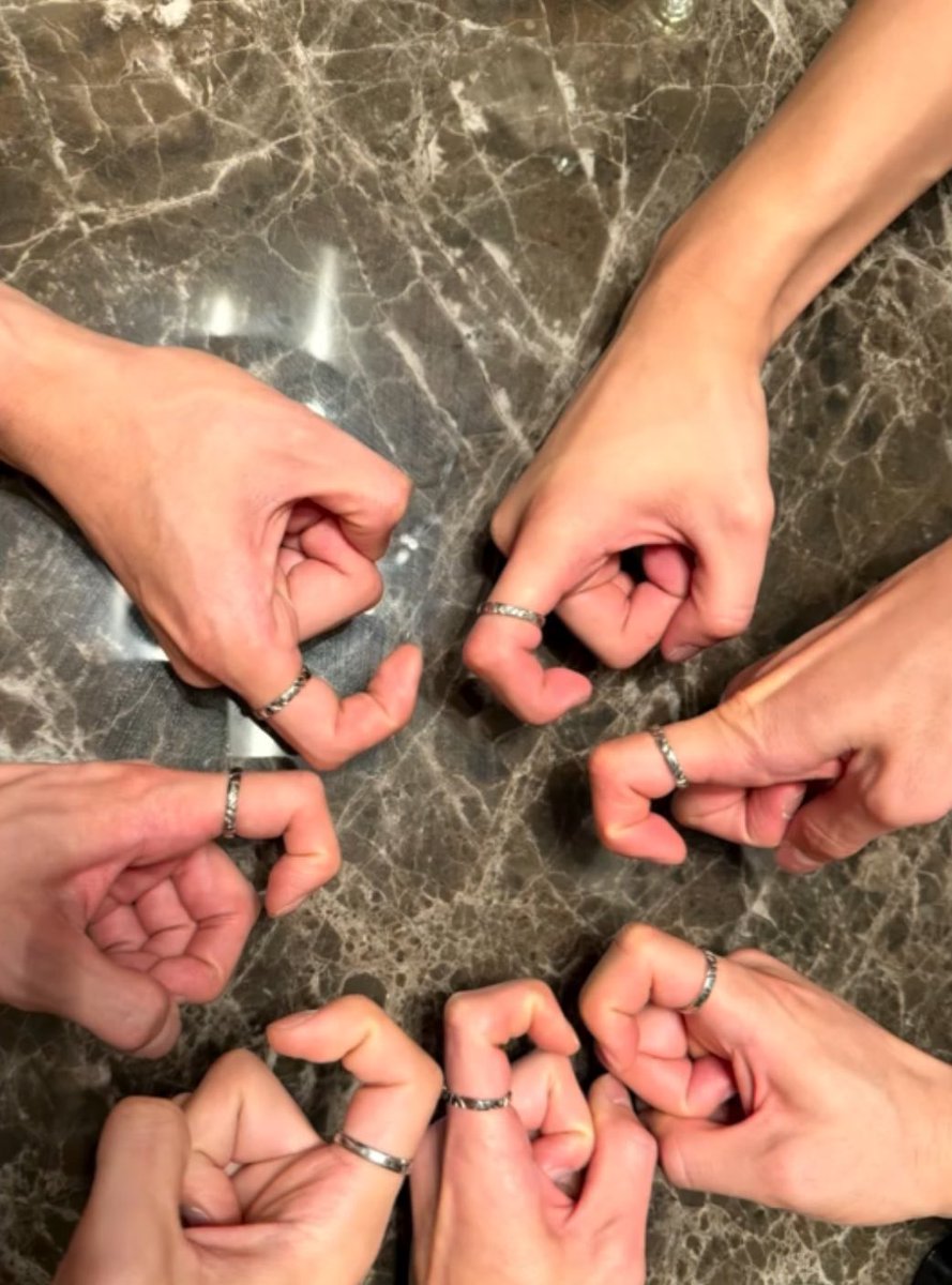 바보들 같고 좋다...