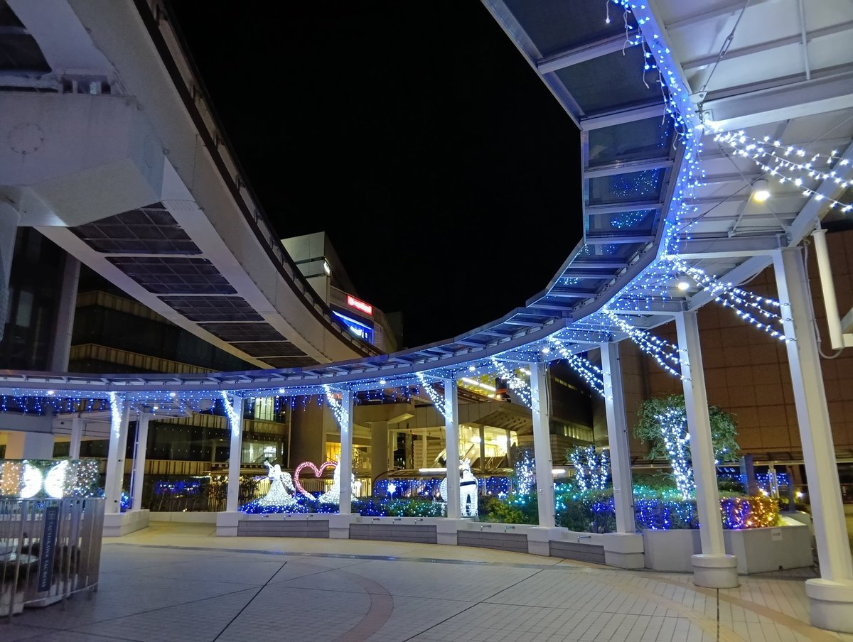 立川駅　連絡通路