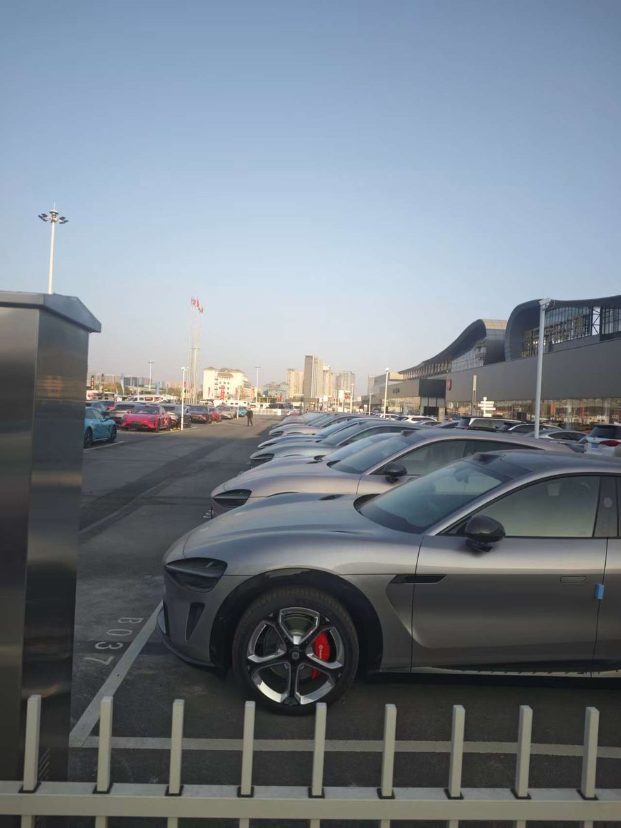 李科男 tweet media