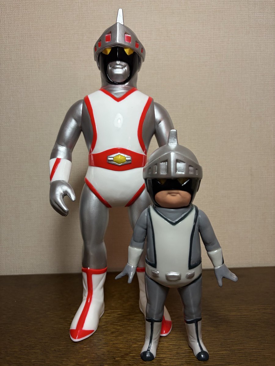 ビックワンクラフトさんの シルバー仮面とジャイアント 個人的には2体