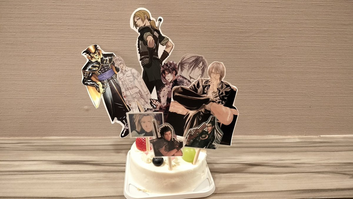 クリスマスパーティーしてます✌️
推し(twst封じ)ケーキ