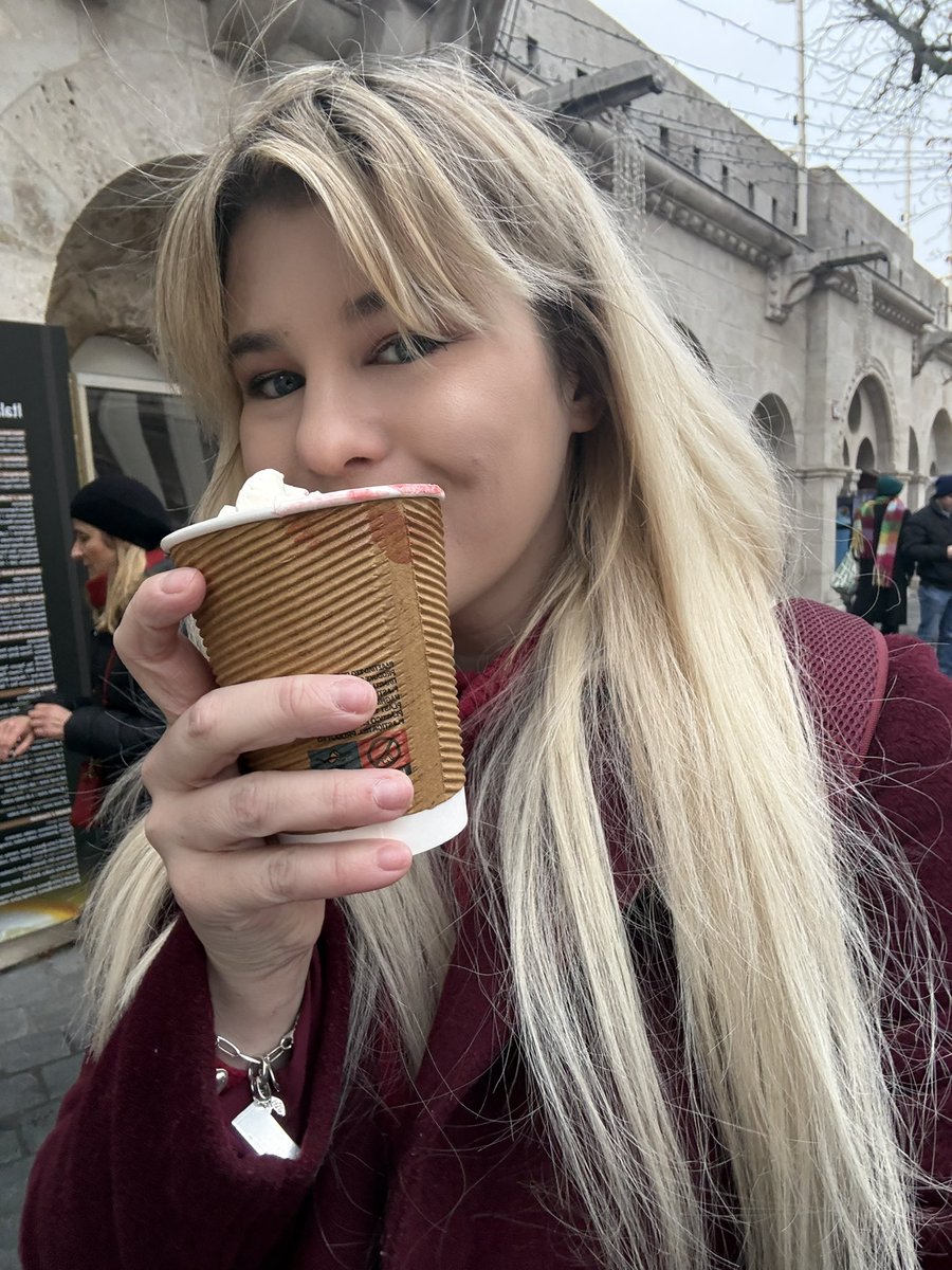 breanna 🇺🇸🇩🇪 tweet media