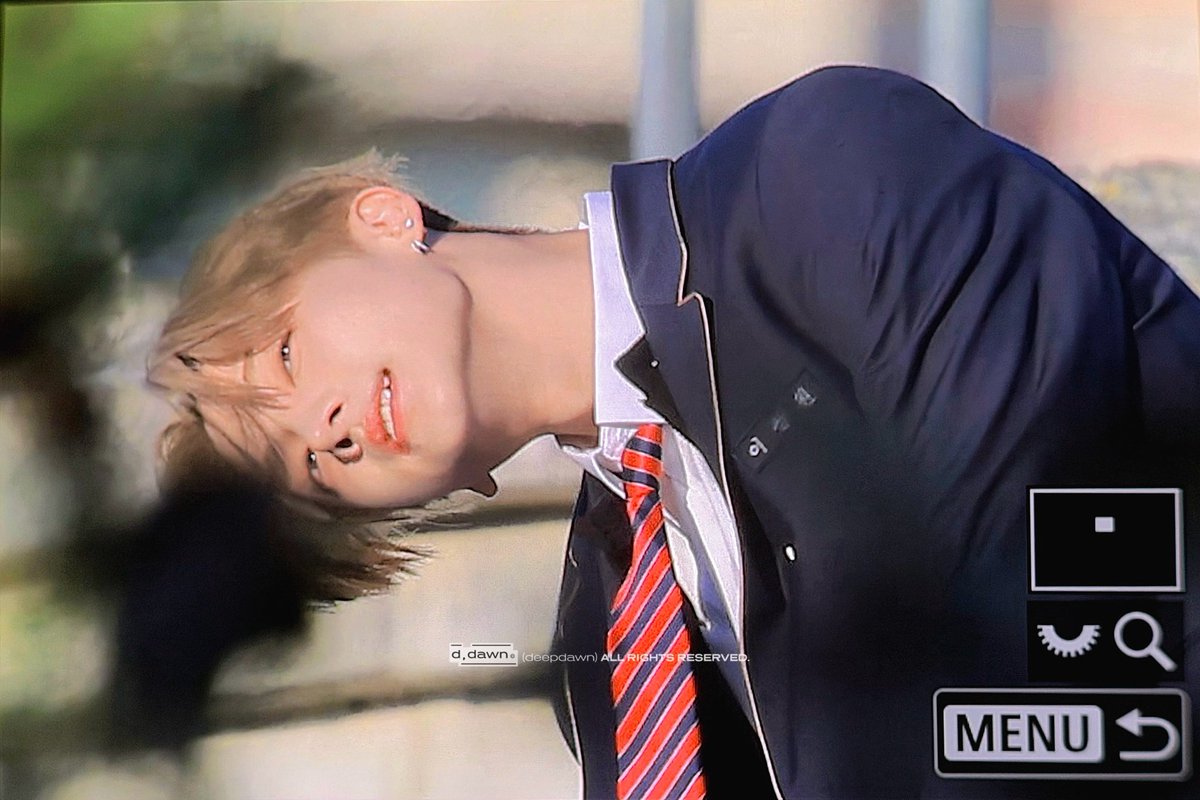 상원이 금발 진짜 너무 잘 어울림