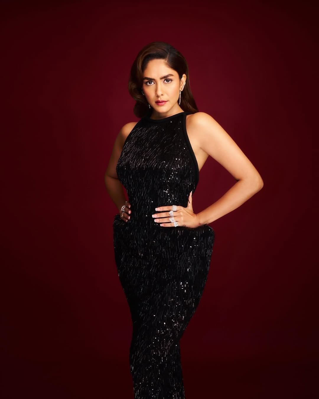 G7ppmDcagAASb-v?format=jpg&name=large