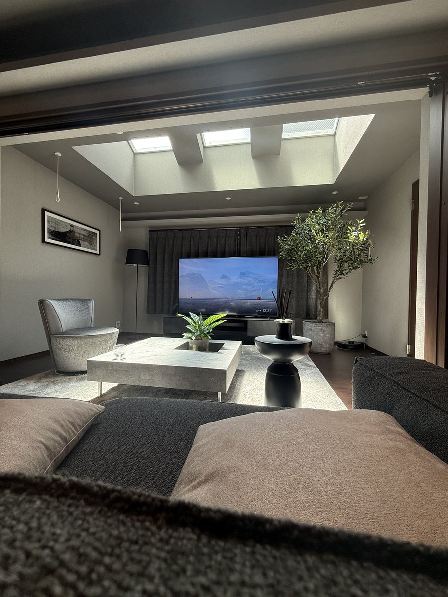 小马拉大车→群 tweet media