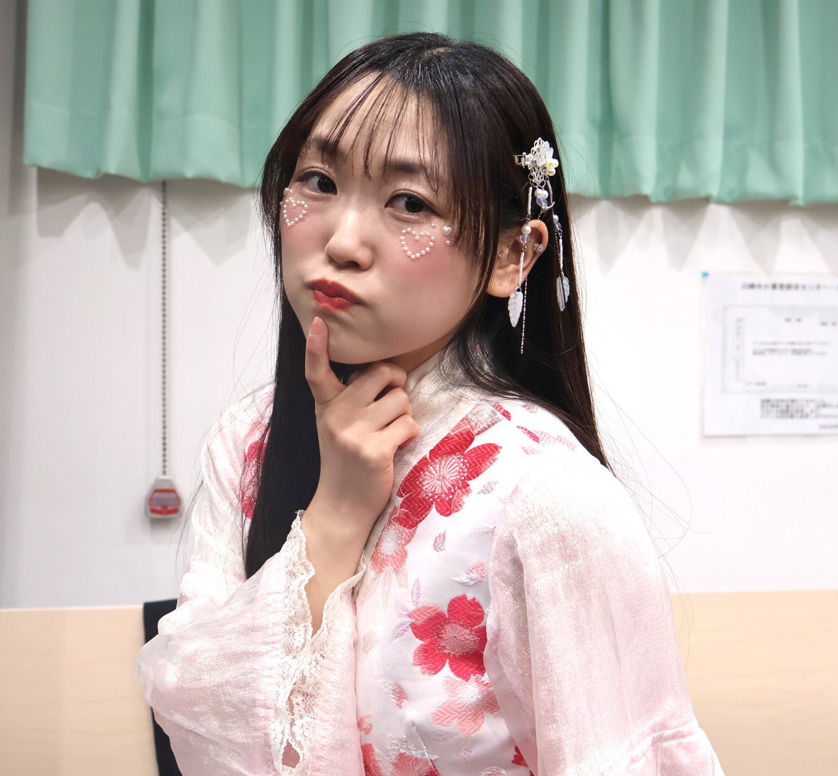 蜂須賀ゆず🐝@川崎純情小町⭐︎ (@yuzu_hachisuga) / Posts / X