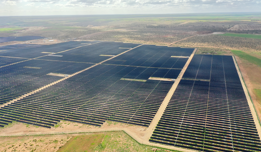 im_mining's tweet image. #OCPGreenEnergy, a subsidiary of #Morocco #phosphate mining major @OCPGroup dedicated to production &amp;amp; storage of electricity from renewable sources, has commissioned the first phase of its investment program, representing a total #solar capacity of 202 MWp shorturl.at/bhtnW