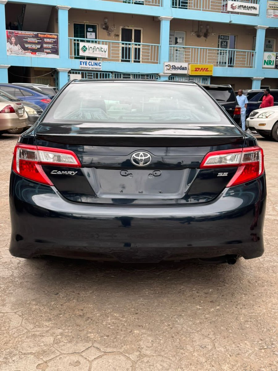 Distress sale‼️ 
2013 Toyota Camry SE 
Foreign used 
Duty ✅ 
ABUJA 
Price: 13m only
DM or call 09067505058