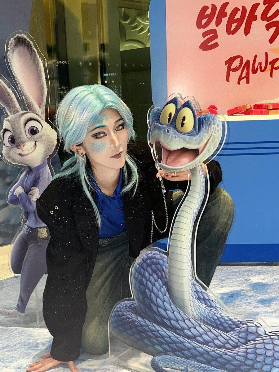 yexue0104's tweet photo. Hi I'm Gary ！Gary De' Snake. 
#Zootopia2 #zootopiagary #garydesnake https://t.co/OlWDW5s4Mz