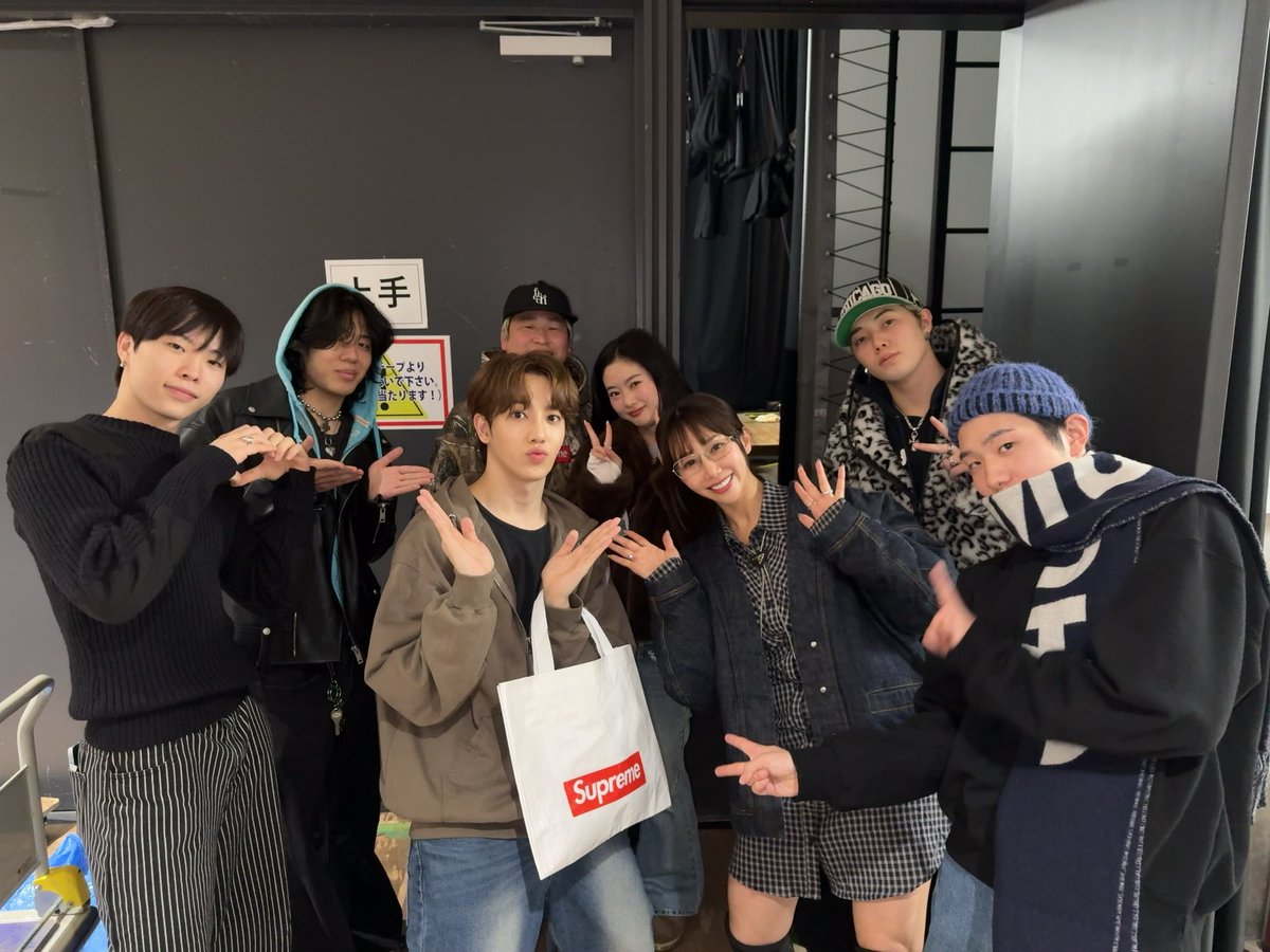 _gpSTUDIO_'s tweet photo. MUSICAL『愛の不時着 』
@_i_amchi_ka @nSSign_official 

n.SSign KAZUTAさんが出演している
ミュージカル『愛の不時着』を
観に行かせていただきました‼︎!!🎪˚✧₊⁎

素晴らしい舞台を観させていただき
本当にありがとうございました❤️‍🔥
ミュージカルの公演が続き大変かと思いますが、
どうかお身体に気をつけて、引き続き頑張ってください🫶🏻
素晴らしい舞台になることを心より応援しております✨

#愛の不時着 #愛の不時着ミュージカル
#nSSign #nSSign_KAZUTA #gpSTUDIO #GREW
