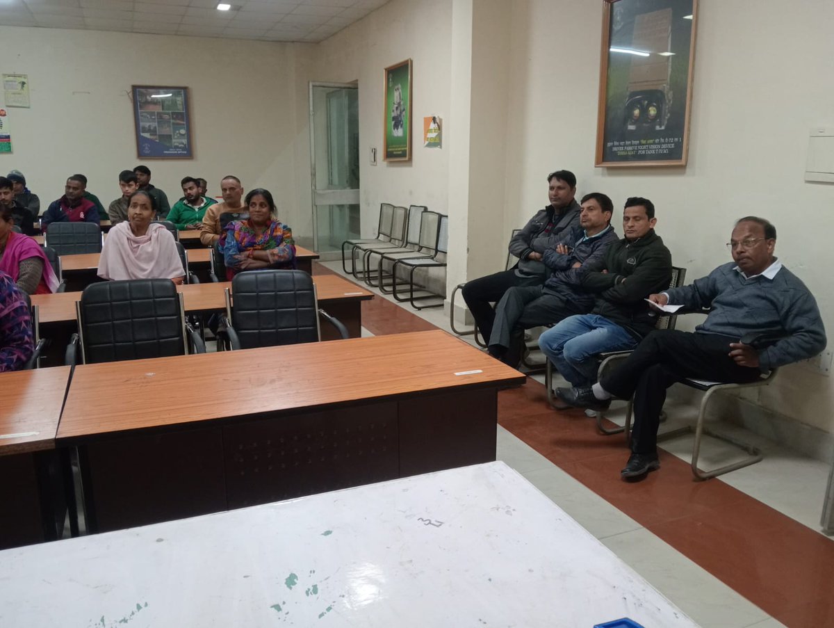 pro_olf's tweet photo. Seminar on occasion of swachhata pakhwada at OLF https://t.co/XO70LmLWou