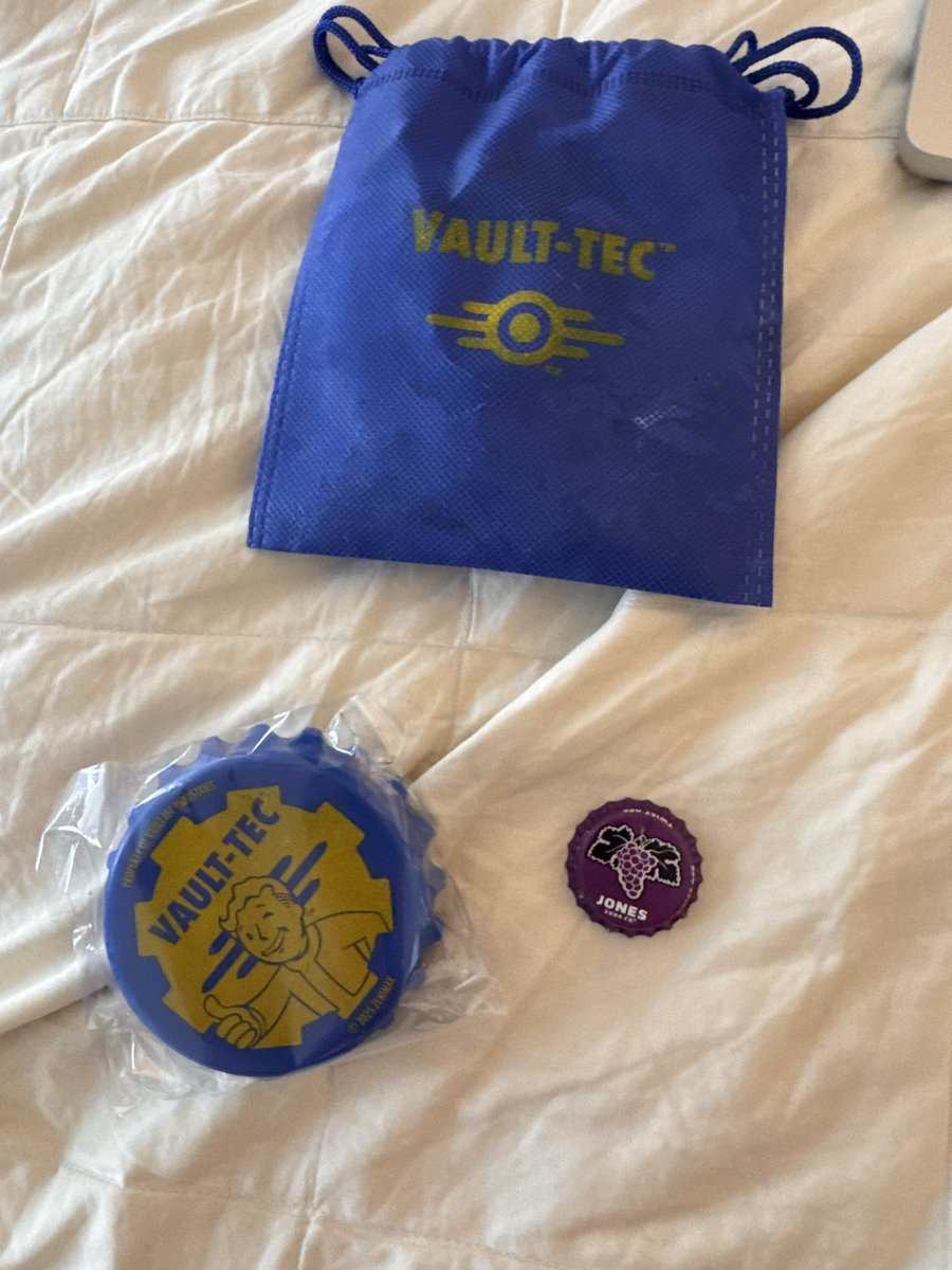 VaultLore's tweet photo. Ad Victoriam https://t.co/KtSkM3hynP