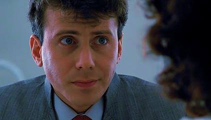 作品見た100人中1000人が「許せない」って断言出来るキャラは「エイリアン2」のバークくらいのもんですよ(適当)。 