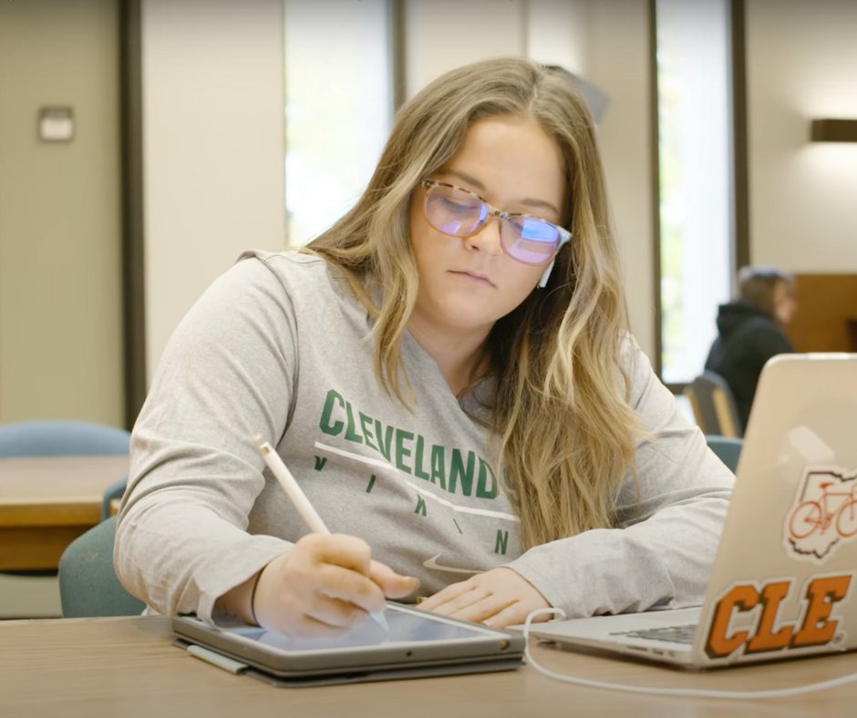 CLE_State's tweet photo. Good luck on finals this week, Vikings! 💚

You’ve got this, and Winter Break is just five days away!

#WeAreCleState #ClevelandStateUniversity #FinalsWeek #CleState https://t.co/TnLOOH5t9L