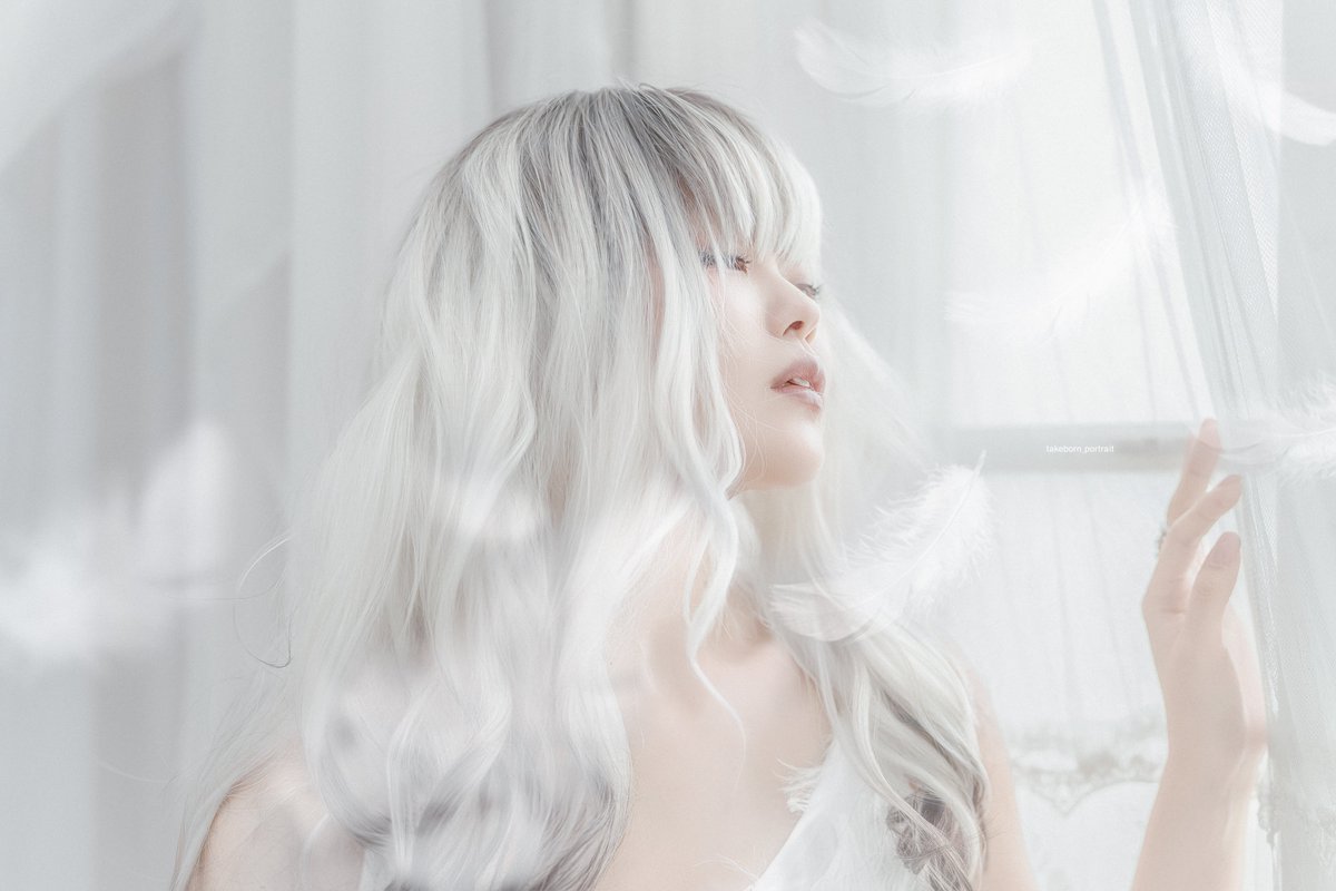 Frosted.
.
.
#takeborn_portrait