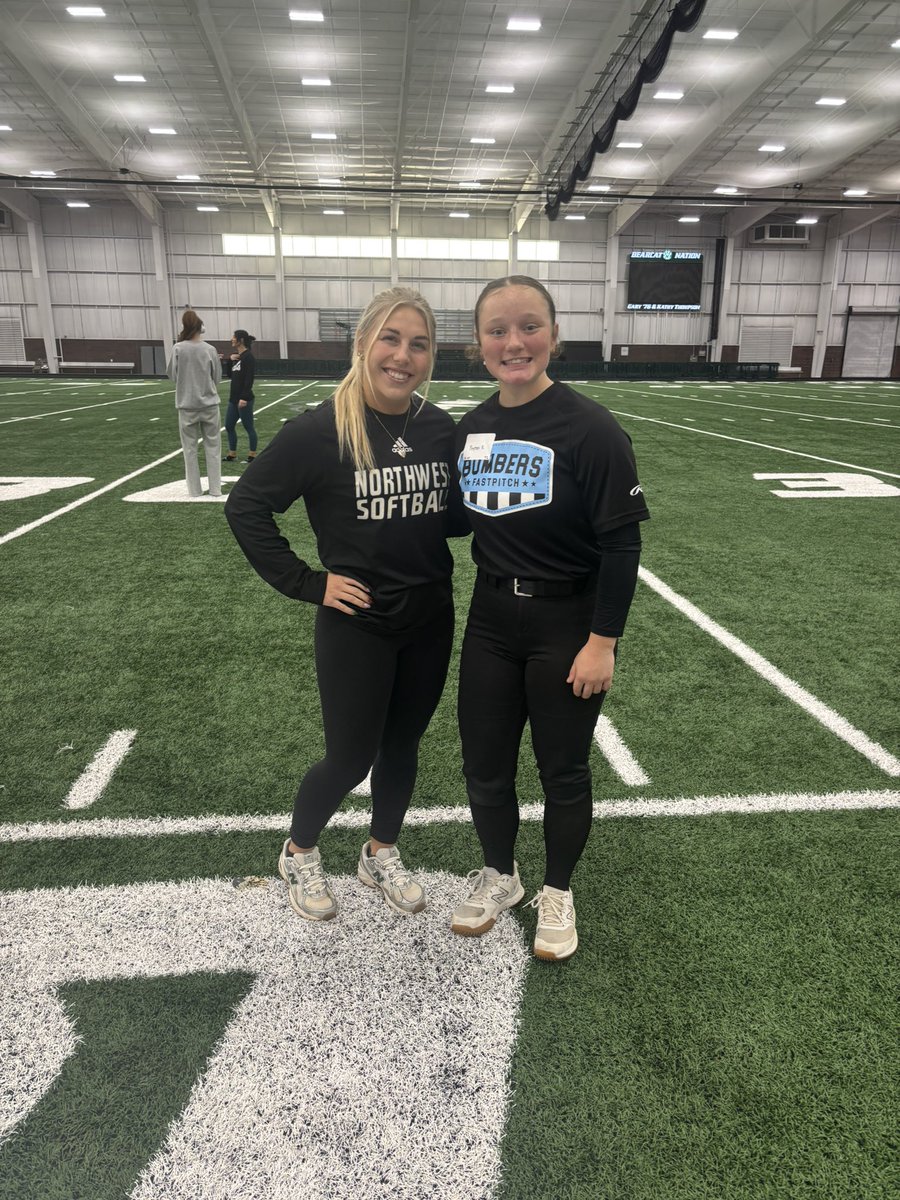 PeytonEddie0527's tweet photo. I had at great day at Northwest Missouri State! Thank you to all the players that helped and the coaches for hosting it! Thank you to the coaches for the great drills! @NWBearcatSB @lilliefilger @naomi_tellez https://t.co/wXMmthpSXS