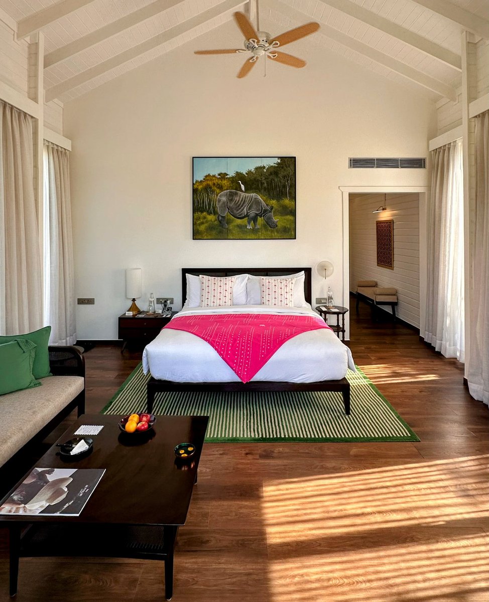 The Gallivanter's Guide tweet media