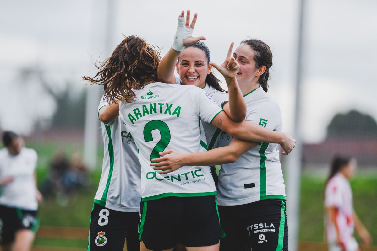 💚 El Racing regresa con un punto de su visita al Sporting (1-1)

🎯 Jimena Cabrero firmó el tanto que adelantó al equipo en un empate que permite a las verdiblancas continuar invictas y en tercera posición

📝 realracingclub.es/noticias/el-ra…

#RacingFEM