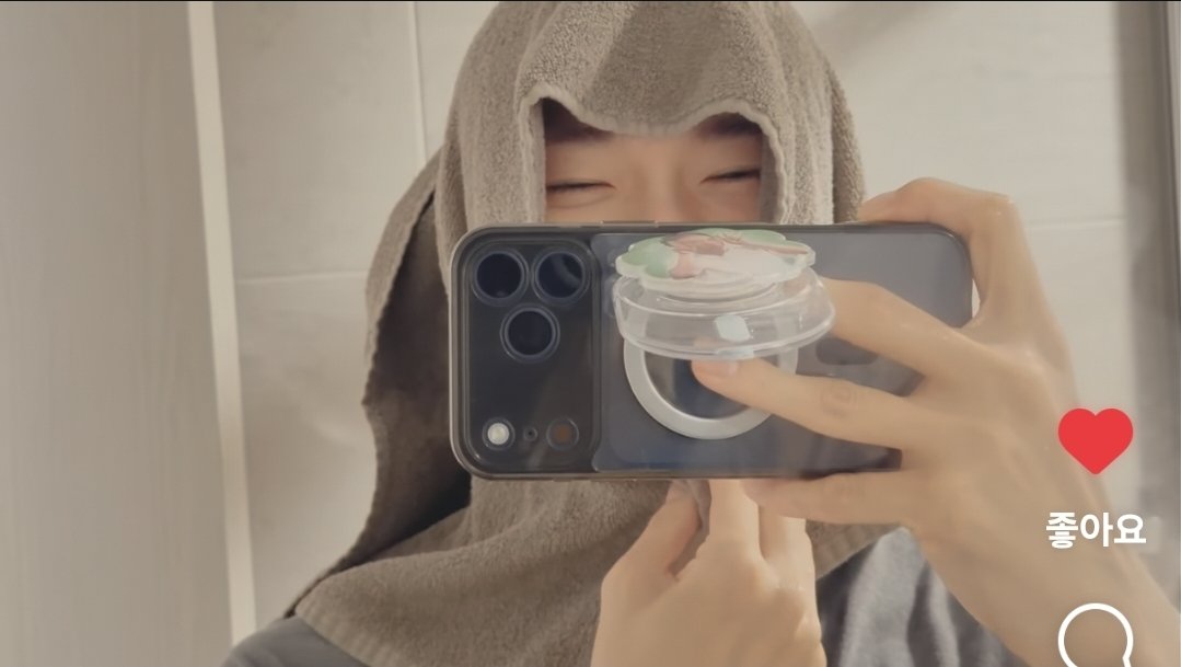 웃게 해주는 남자만 만나